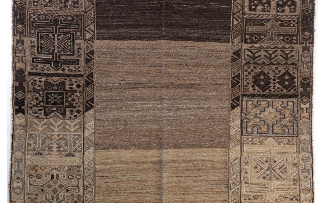 Tappeto Kilim Bakhtiari moderno, misura 1.60 per 1.10 metri. Tessitura piatta e stile contemporaneo.