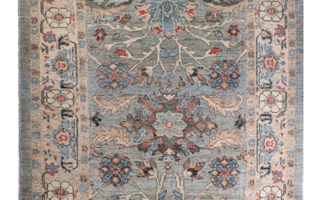 Tappeto Sultanabad, misura 2.30 per 1.17 metri. Eleganza classica e manifattura artigianale persiana.