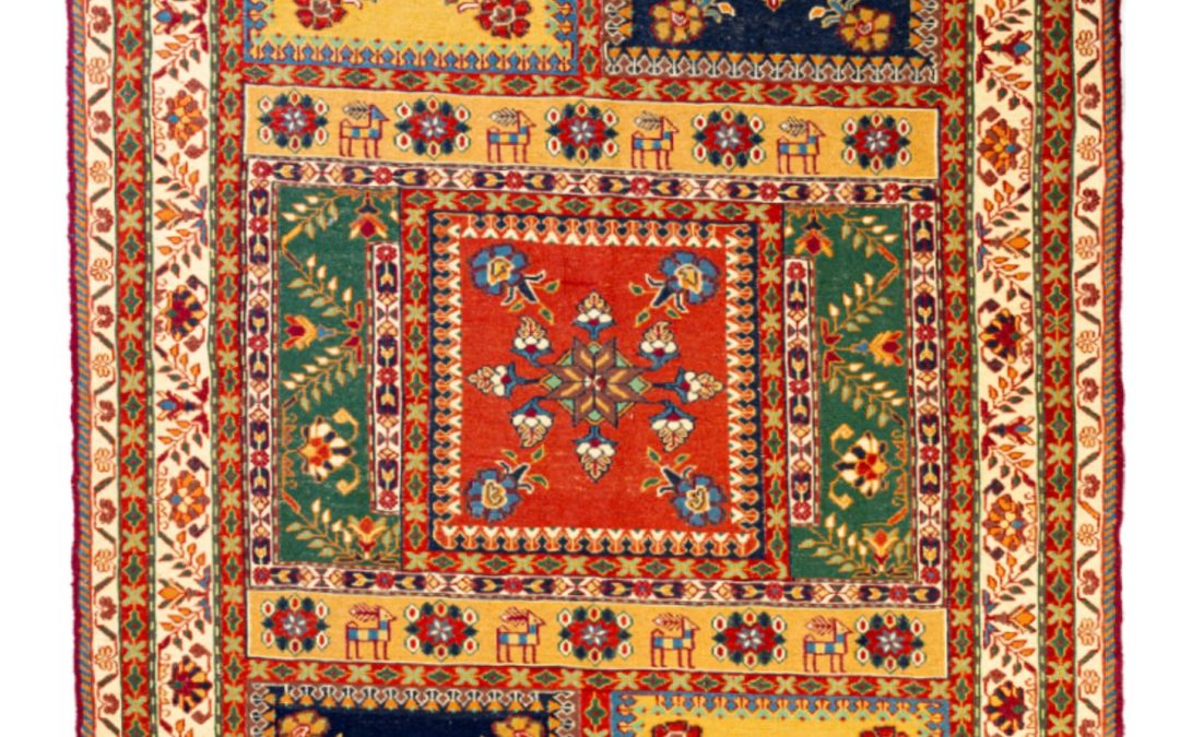 Tappeto Sumak Moghan, misura 1.86 per 1.25 metri. Tessitura piatta, stile tradizionale e struttura resistente.